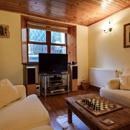 Centre Lodge Леруик Экстерьер фото